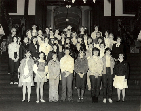 1984 Grad Class to Parliament Buildings